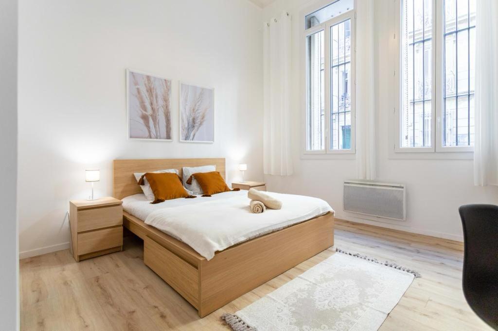 Grand T4 Avec 3Sdb - Quartier Joliette - Ideal Familles Et Groupes Marseille Exterior photo